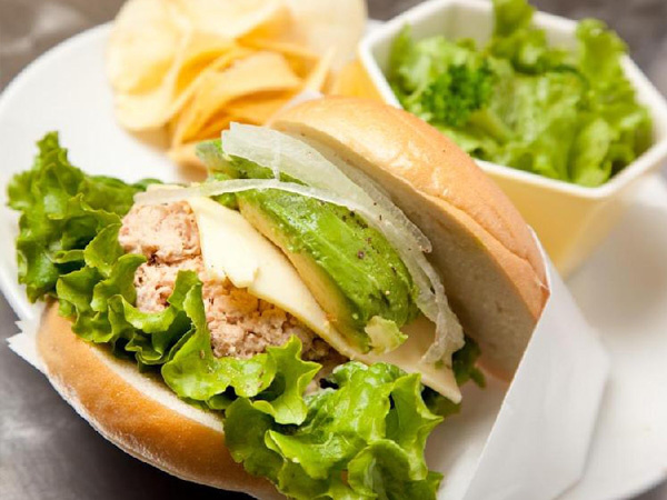 ツナチーズ＆アボカド