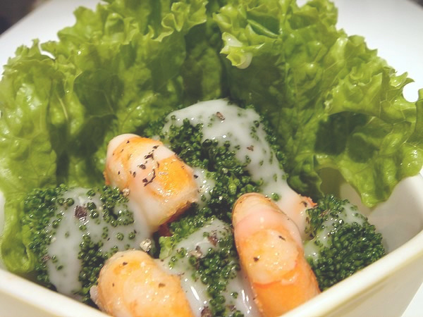 シュリンプ＆ブロッコリーサラダ